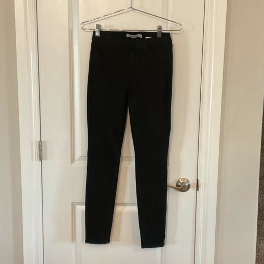 NWOT Black Jeggings